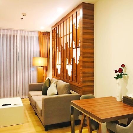 The Astra Suites Chiang Mai Bagian luar foto