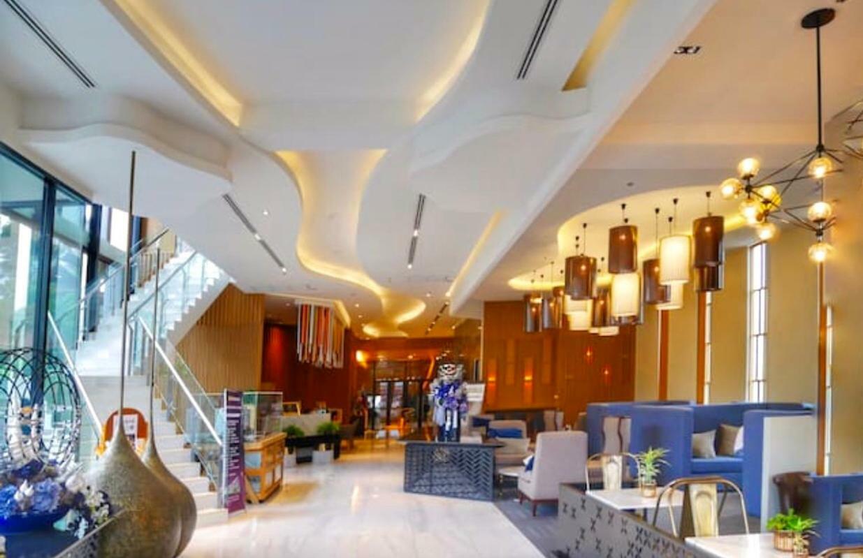 The Astra Suites Chiang Mai Bagian luar foto