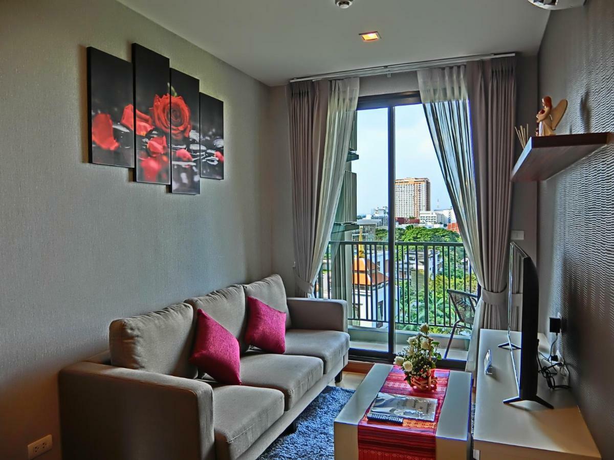 The Astra Suites Chiang Mai Bagian luar foto