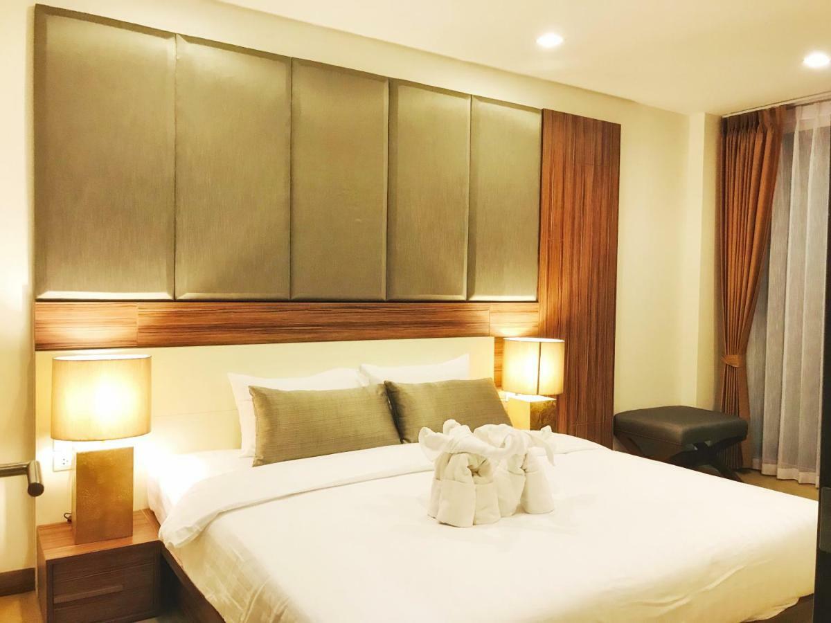 The Astra Suites Chiang Mai Bagian luar foto